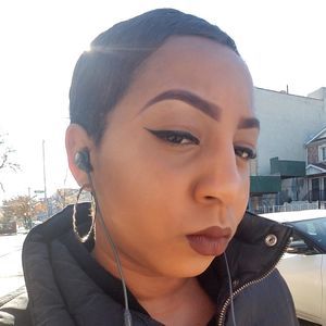 Meet your Posher, Sadé